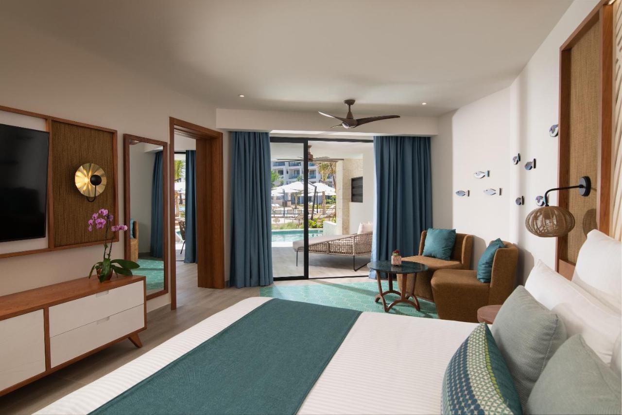 Suite Principal Preferred Club con acceso a la piscina